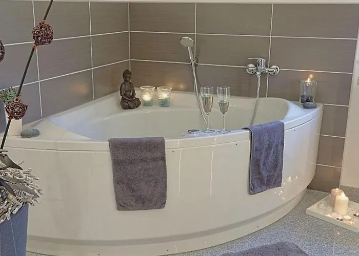 Vakantiehuis In Near Badesee